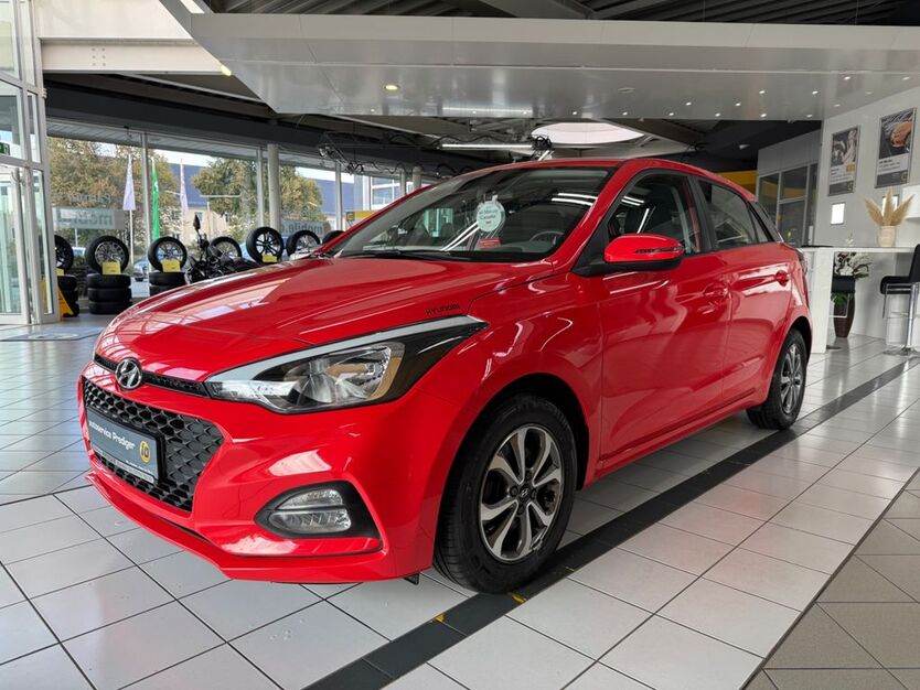 Hyundai i20 58.560 km 13.490 € Glauchau 08371