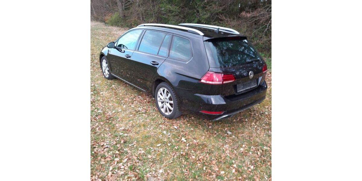VW Golf 100.000 km 14.600 &euro; Straßberg 72479