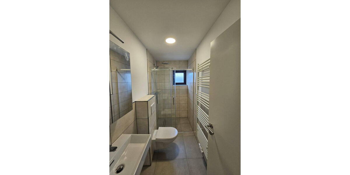 Etagenwohnung Schiffweiler - 3 Zimmer, 57 m&sup2;, 570&euro; | Angebot:26627744