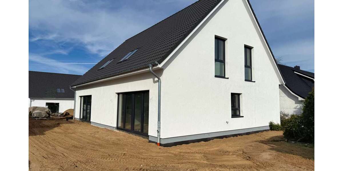 Einfamilienhaus Scharbeutz - 4 Zimmer, 117 m&sup2;, 2.200&euro; | Angebot:23460847