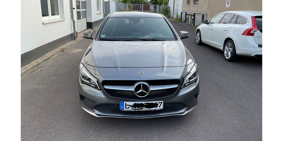 Mercedes-Benz CLA 180 105.000 km 15.000 &euro; Leipzig 04319