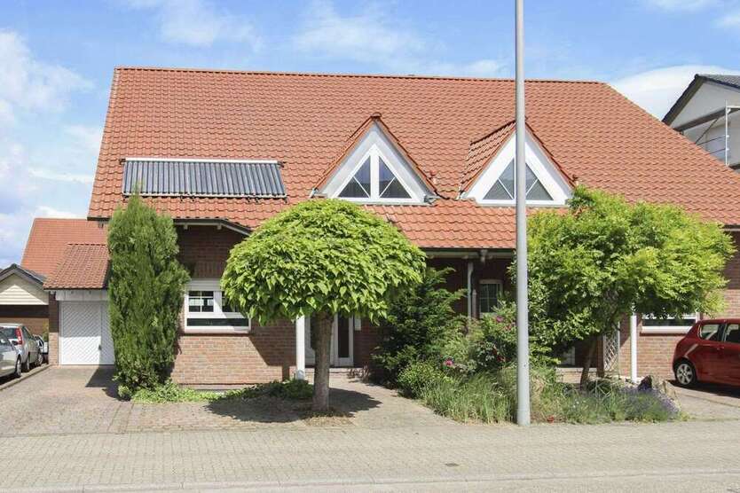 Haus zum Kaufen in Hagenbach 499.000 € 174.97 m²