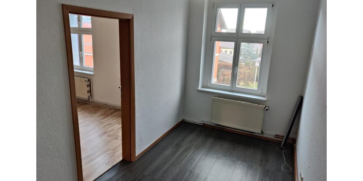 Etagenwohnung Pasewalk - 3 Zimmer, 51 m&sup2;, 310&euro; | Angebot:26326489