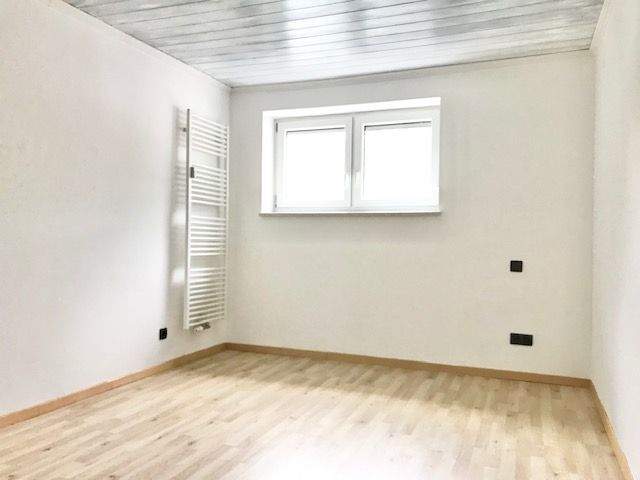 Etagenwohnung Freilassing Aumühle - 2 Zimmer, 65 m&sup2;, 750&euro; | Angebot:26343880