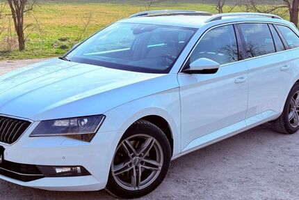 Skoda Superb 204.000 km 12.400 &euro; Stuttgart 70563