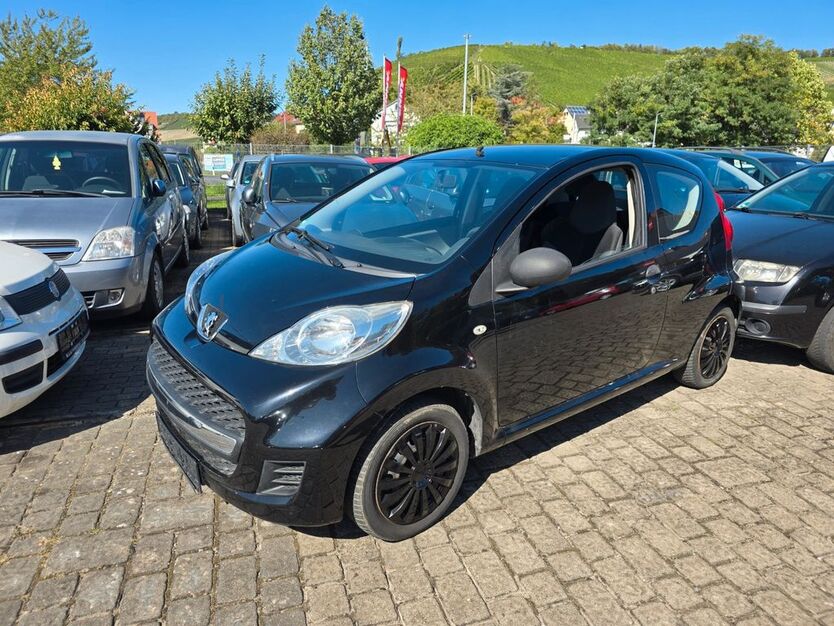 Peugeot 107 185.000 km 1.600 € Randersacker 97236