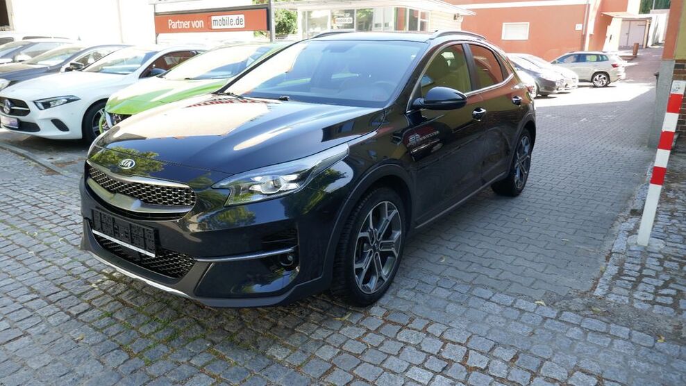 Kia XCeed 99.000 km 18.990 € Berlin-Tempelhof 12105
