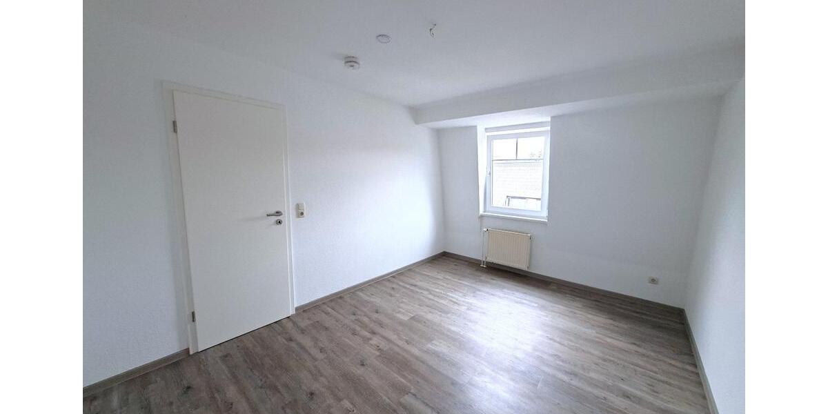 Etagenwohnung Stade - 2 Zimmer, 61 m&sup2;, 620&euro; | Angebot:26680285