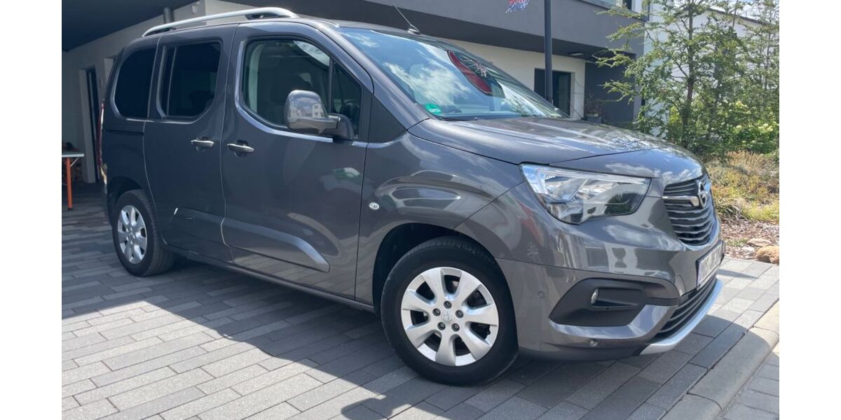 Opel Combo 83.000 km 12.900 &euro; Höpfingen 74746