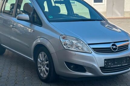 Opel Zafira 149.800 km 5.900 € München 80995
