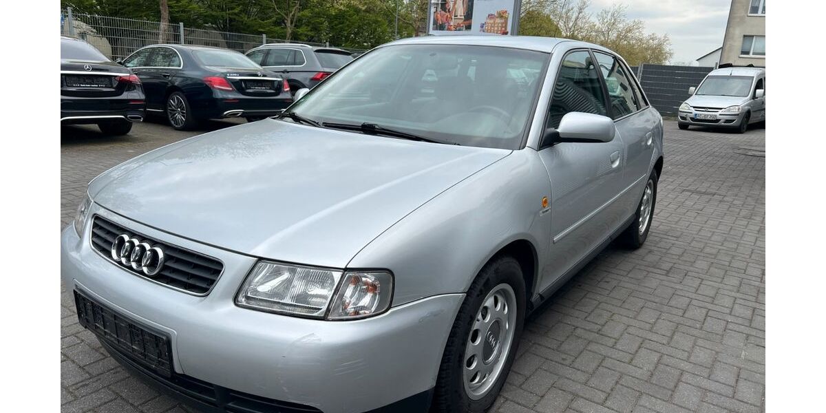 Audi A3 109.589 km 2.990 &euro; Aachen 52078