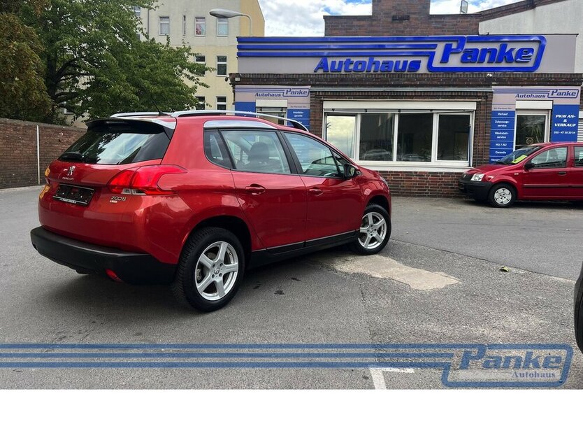 Peugeot 2008 Active*AHK*Navi*Klima*PDC*1-Hand*Chrom* 149.870 km 6.490 € Berlin 13187