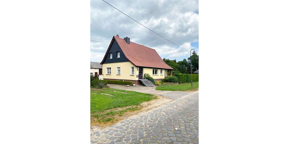 Einfamilienhaus Wiepke Wiepke - 7 Zimmer, 145 m&sup2;, 1.000&euro; | Angebot:25807715