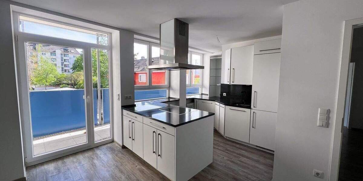 Etagenwohnung Nürnberg Steinbühl - 2 Zimmer, 65 m&sup2;, 950&euro; | Angebot:26867431