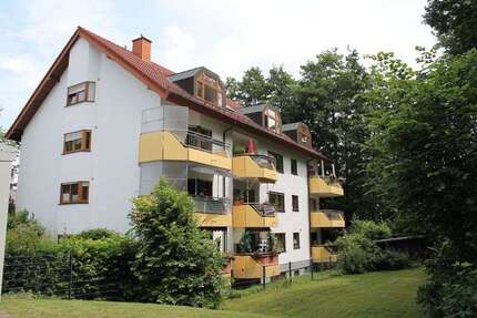 Wohnung Niedernhausen - 3 Zimmer, 80 m&sup2;, 720&euro; | Angebot:27349540