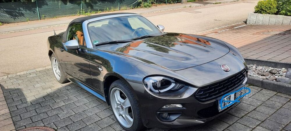 124 Spider