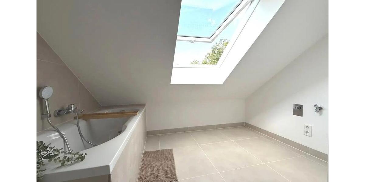 Dachgeschoßwohnung Stein - 3 Zimmer, 94 m&sup2;, 299.990&euro; | Angebot:26132601