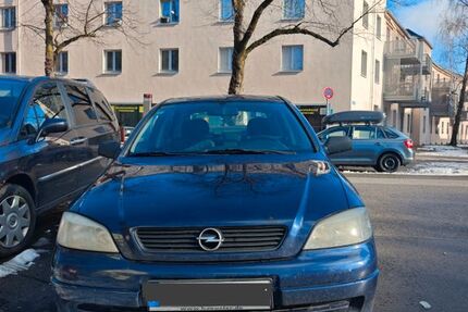 Opel Astra 200.000 km 700 &euro; München 81671