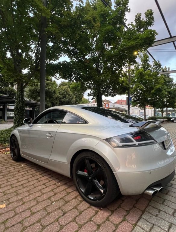 Audi TT 208.000 km 7.000 € Endingen 79346