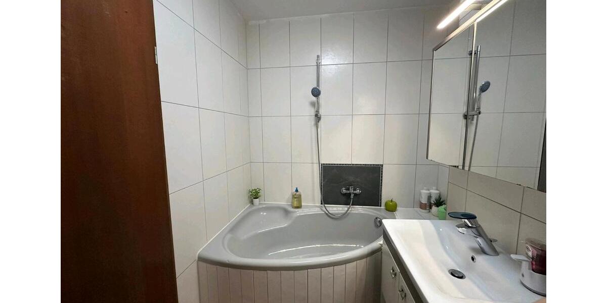 Etagenwohnung Eppstein - 2.5 Zimmer, 67 m&sup2;, 190.000&euro; | Angebot:26133721