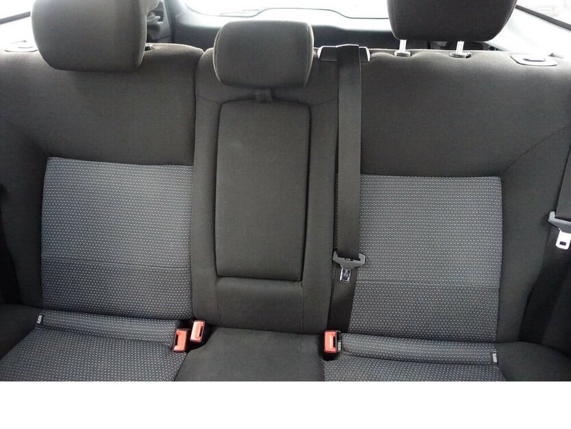 Mondeo Ambiente AHK abnehmbar Sony Sitzheizung