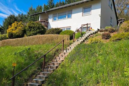 Haus Wehretal - 11 Zimmer, 199 m&sup2;, 248.000&euro; | Angebot:26963251