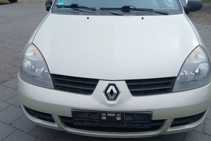 Renault Clio 95.100 km 1.890 &euro; Oranienburg 16515