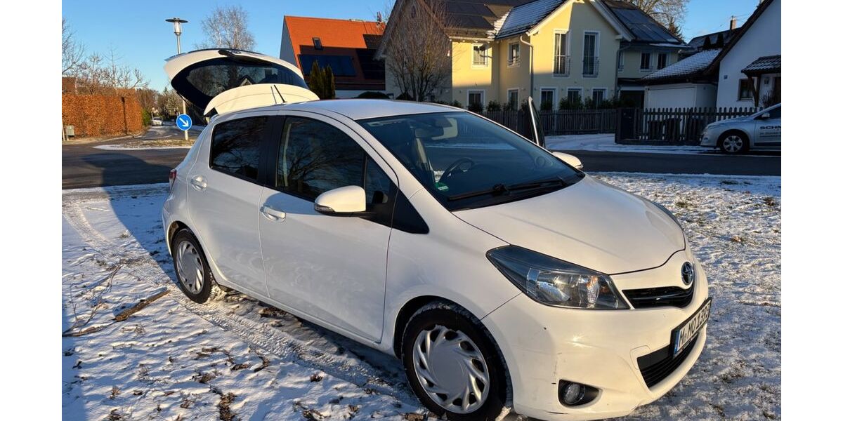 Toyota Yaris 127.122 km 7.400 &euro; Ismaning 85737