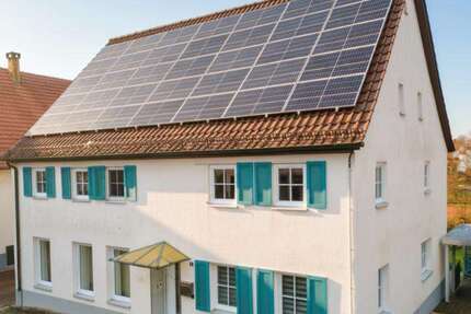 Haus zum Kaufen in Lauchheim 298.000 € 220 m² 7 zimmer