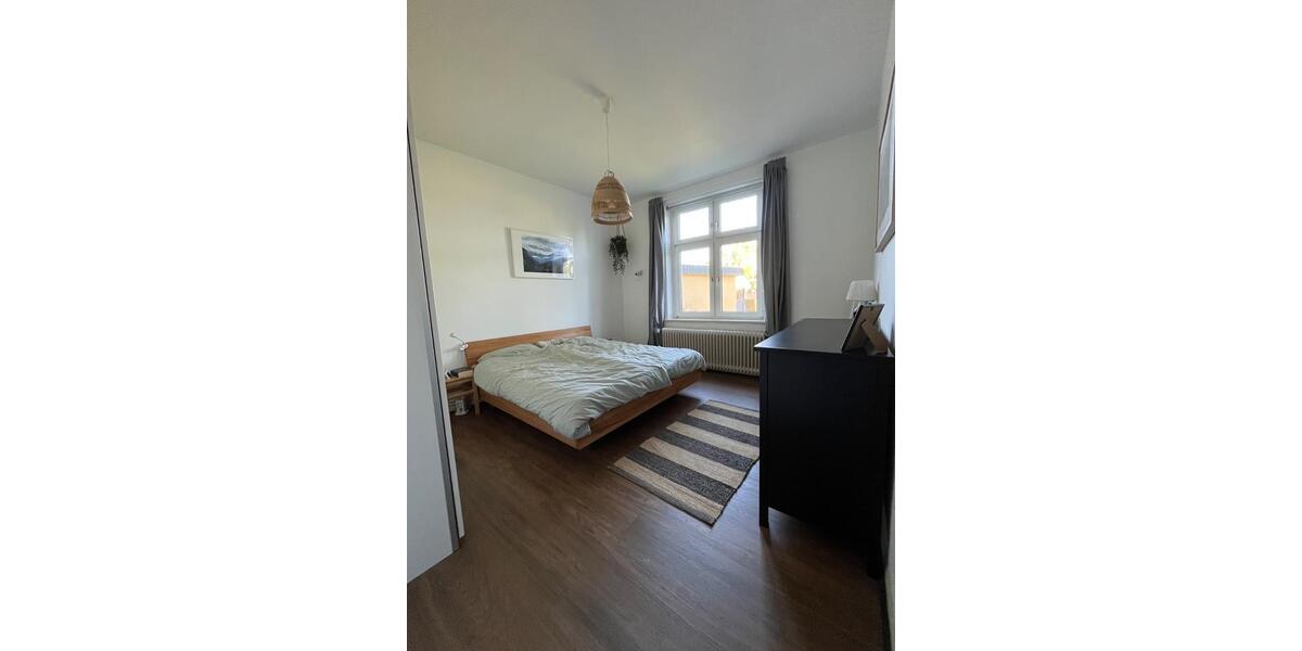Erdgeschoßwohnung Bielefeld Mitte - 4 Zimmer, 103 m&sup2;, 820&euro; | Angebot:26409883
