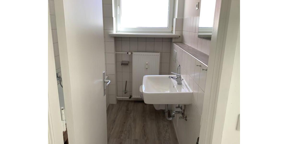 Erdgeschoßwohnung Eckernförde - 4 Zimmer, 82 m&sup2;, 807&euro; | Angebot:26066512