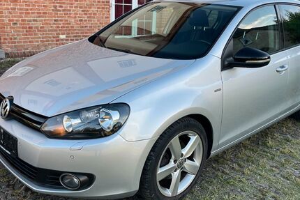 VW Golf 149.460 km 7.999 &euro; Bargeshagen 18211