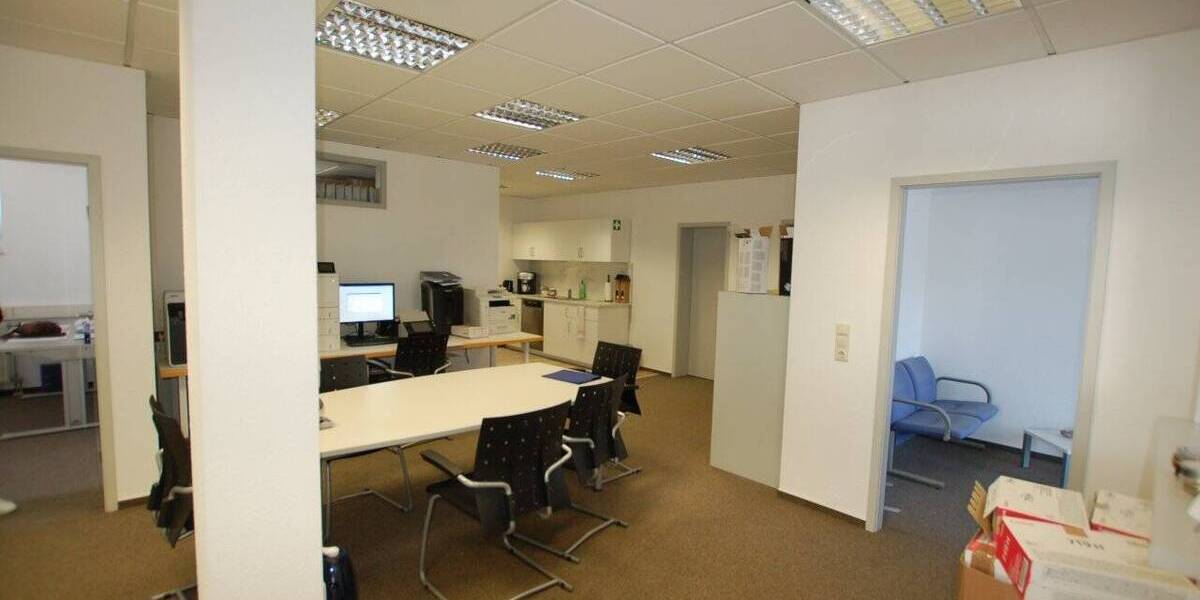 Gewerbeobjekt Michelstadt - 8 Zimmer, 129 m&sup2;, 790&euro; | Angebot:25799364