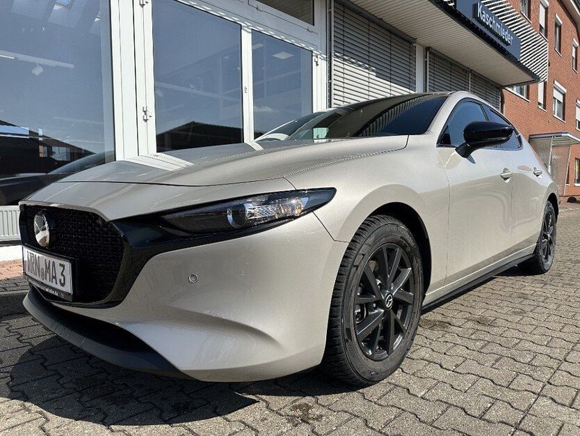 Mazda 3 5.377 km 26.990 € Waren 17192