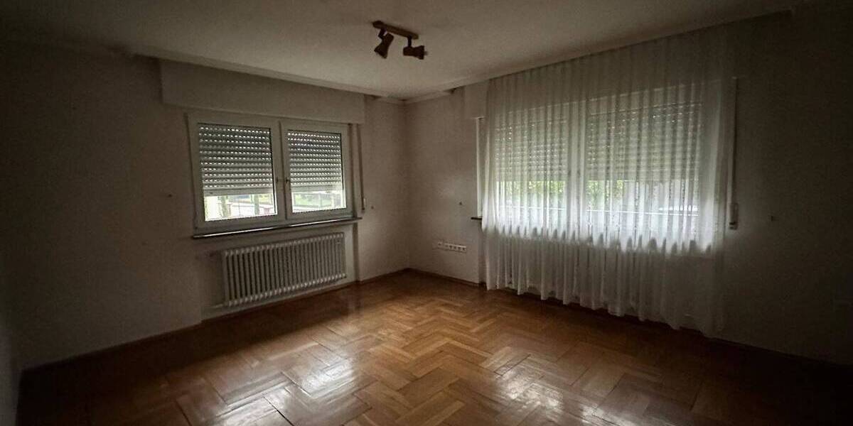 Mehrfamilienhaus, Wohnhaus Bietigheim - 6 Zimmer, 146 m&sup2;, 480.000&euro; | Angebot:26596519