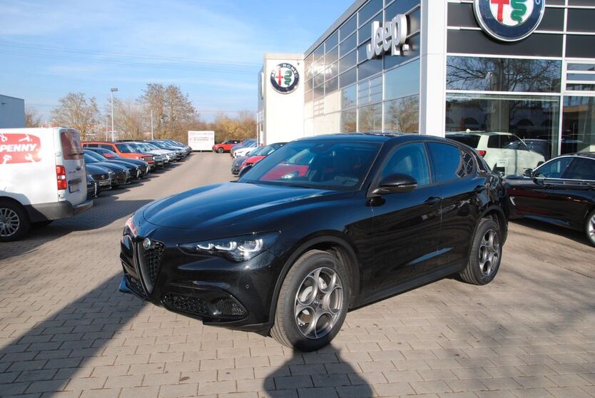 Alfa Romeo Stelvio 9.945 km 46.990 € Würzburg 97076