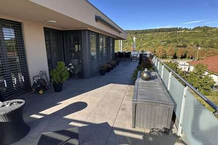 Wohnung zum Mieten in Weil am Rhein 2.350 € 146 m² 4 zimmer