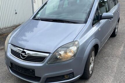 Opel Zafira 230.000 km 1.490 &euro; Kiel 24103