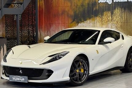 Ferrari 812