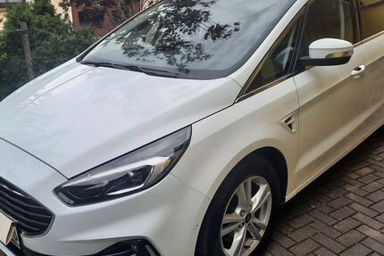 Ford S-Max 132.300 km 15.999 &euro; Grimma 04668