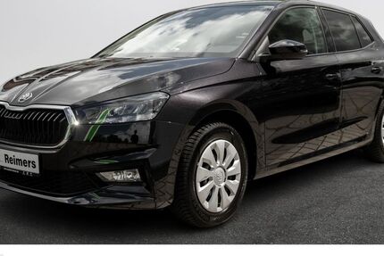 Skoda Fabia 11.500 km 15.990 &euro; Schenefeld 22869