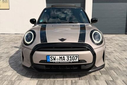 Mini Cooper 49.999 km 21.400 &euro; Wasserlosen 97535