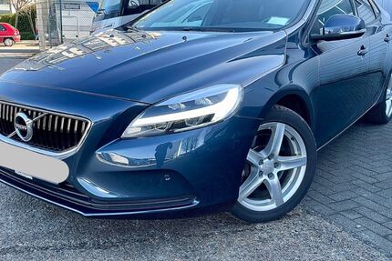 Volvo V40 69.500 km 16.900 &euro; Böklund 24860