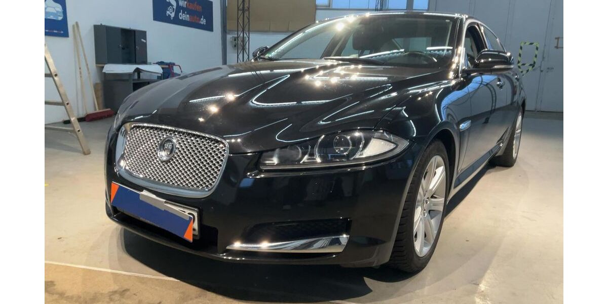 Jaguar XF 72.146 km 15.990 &euro; Heidenau bei Dresden 01809