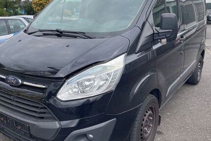 Ford Transit Custom 328.000 km 4.490 € Koblenz 56070