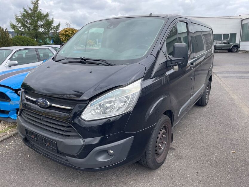 Ford Transit Custom 328.000 km 4.490 € Koblenz 56070