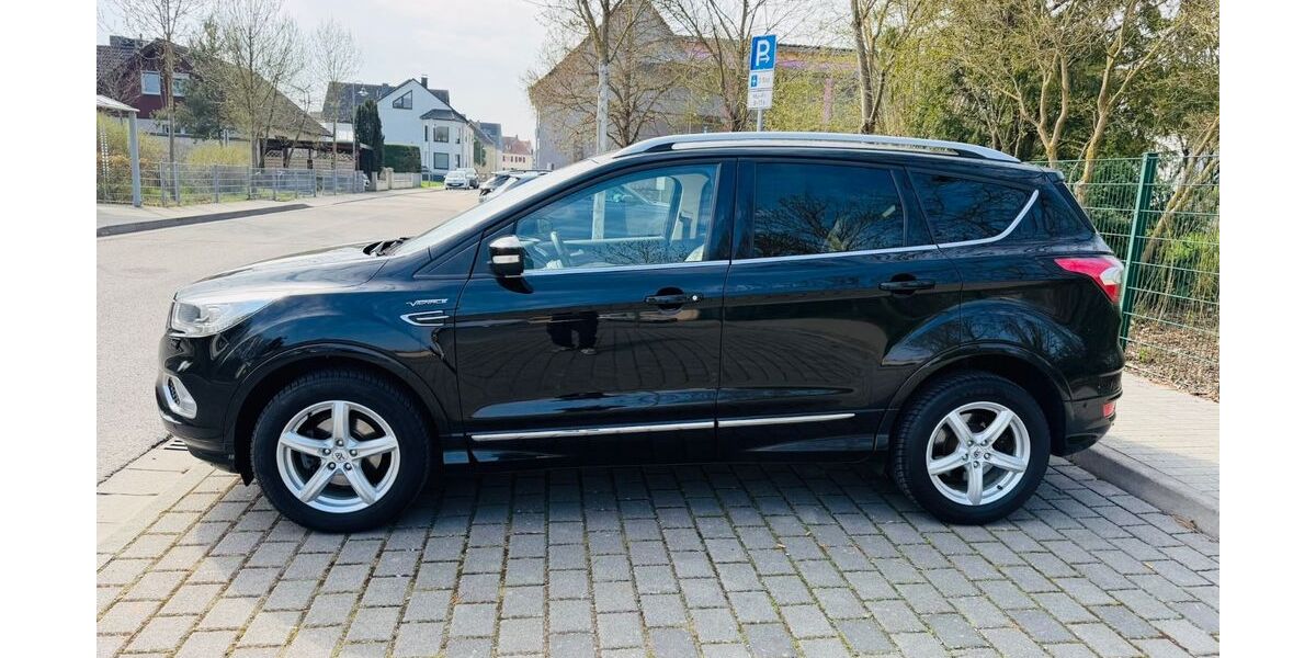 Ford Kuga 144.000 km 12.690 &euro; Ingelheim 55218