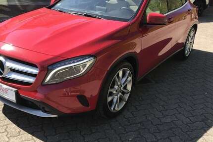 Mercedes-Benz GLA 180 37.868 km 17.990 &euro; Fuhlenhagen 21493