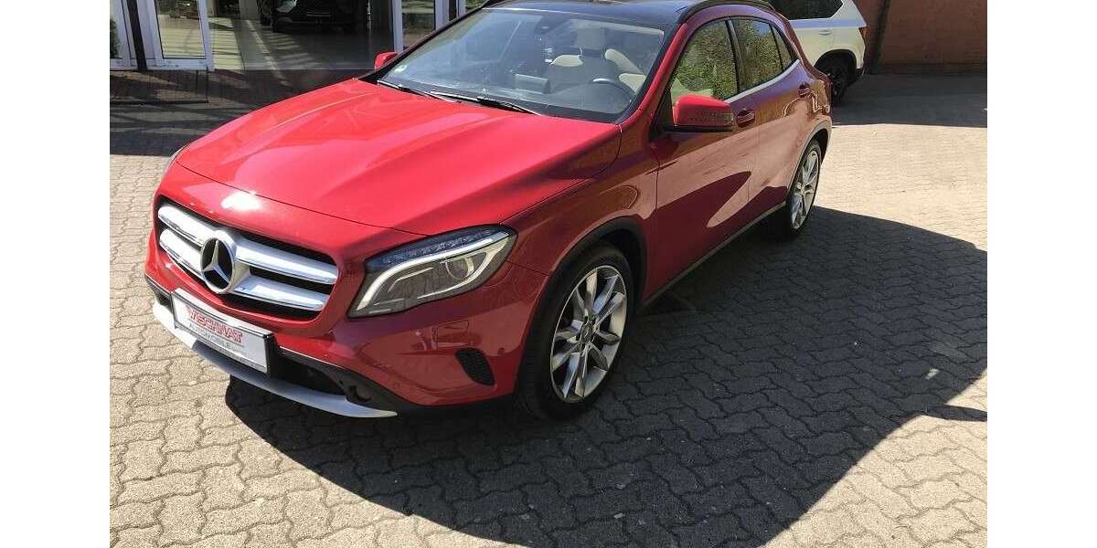 Mercedes-Benz GLA 180 37.868 km 17.990 &euro; Fuhlenhagen 21493