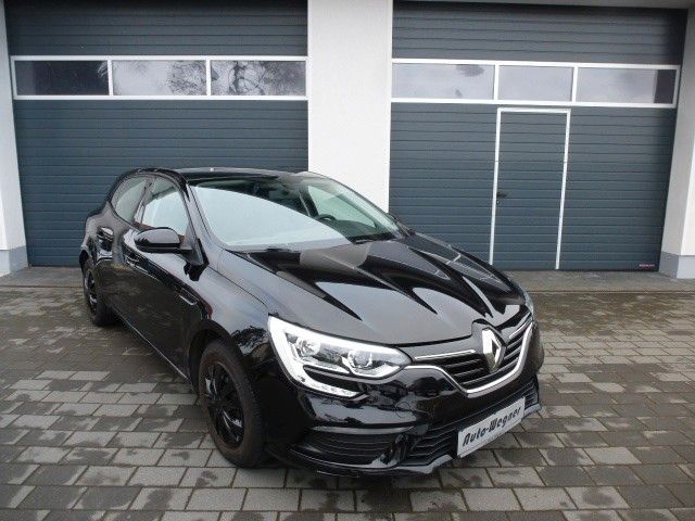 Renault Megane 109.224 km 7.999 &euro; Rathenow 14712
